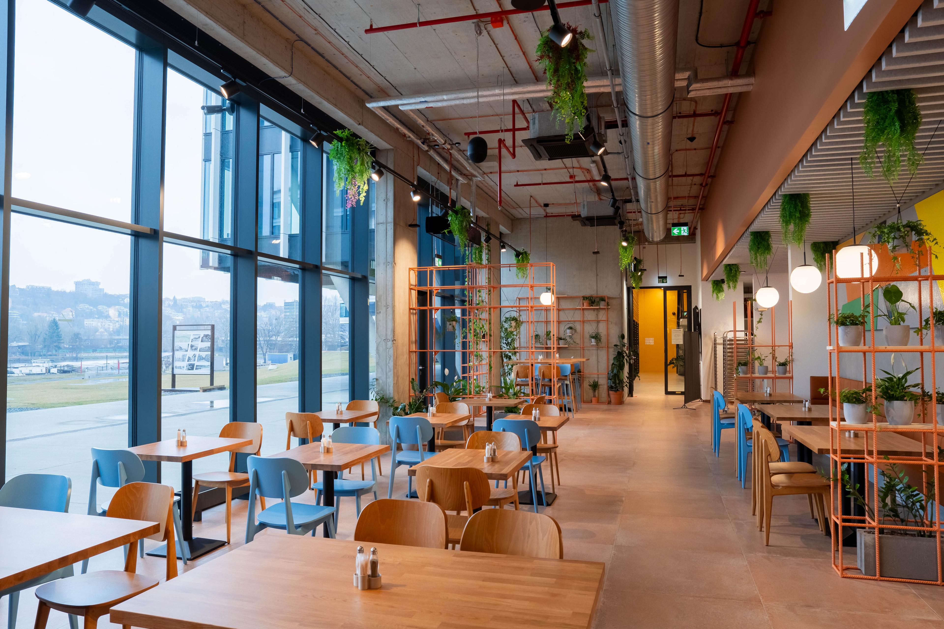 strapi: https://strapi.goodlunch.cz